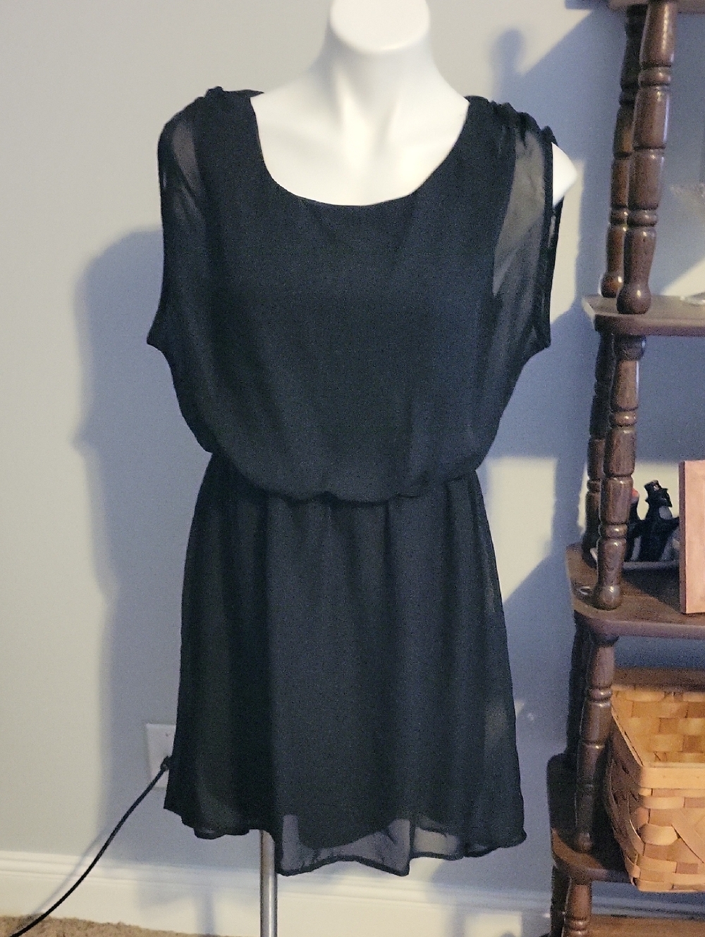 Black Chiffon Blouson Dress High- Low At Bortom. Size XL